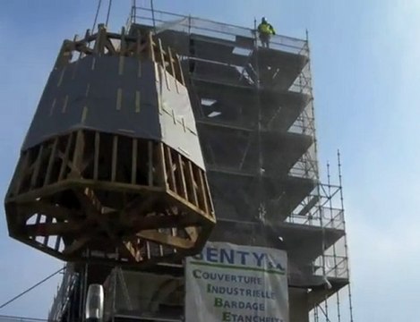 Maubeuge : une nouvelle flèche à l'église de Sous-le-Bois