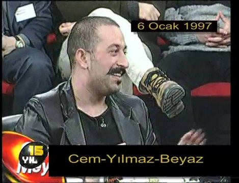 Cem Yılmaz, Beyaz ve Yılmaz Erdoğan Siyaset Meydanı