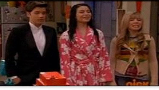 iCarly Season 3 Episode 4 - iCarly Awards ( FULL EPISODE ) - video