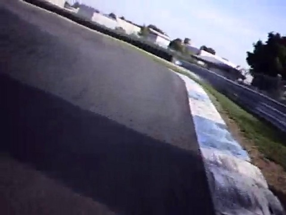 Team16moto 11/10/2010 session2 entrainement val de vienne