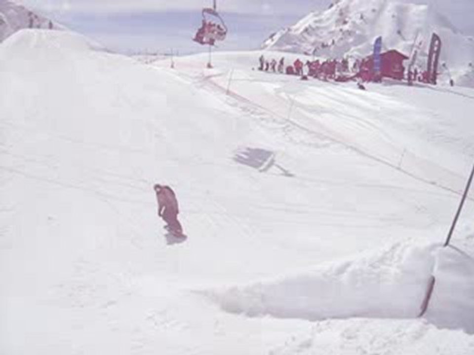 elynas back flip 2