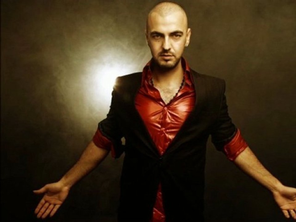 Soner Sarıkabadayı - Yalan Değil