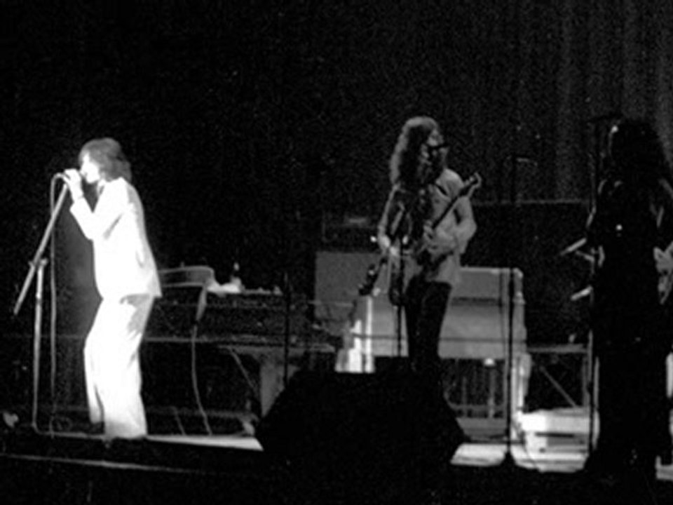 The Kinks - Salvation Road (live - rare)