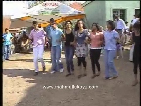 8 Serdar & Pinar Demir Dügün - Halay