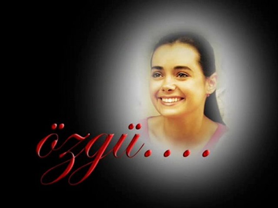 Özgü Namal-Herşey Güzel Senle