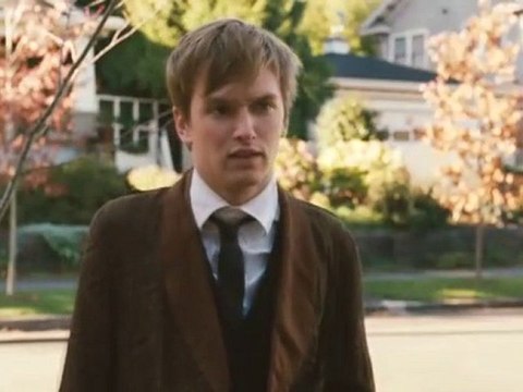 Première bande-annonce pour Restless de Gus Van Sant
