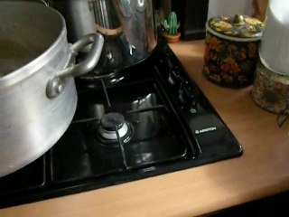 BRUCE DAVID THORPE MAKES ONION SOUP IN FRANCE