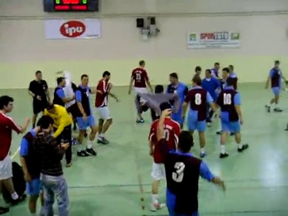 Trabzonspor 33 - 28 Ankara İl Özel İdare Hentbol Maçı
