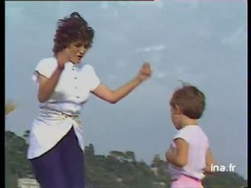 Linda DE SUZA "Maradona"