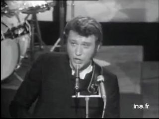 Johnny Hallyday " Les monts près du ciel"