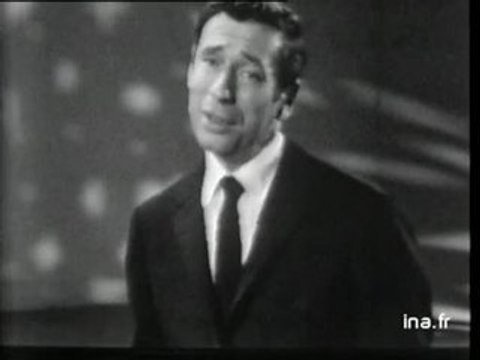 Yves Montand Les feuilles mortes