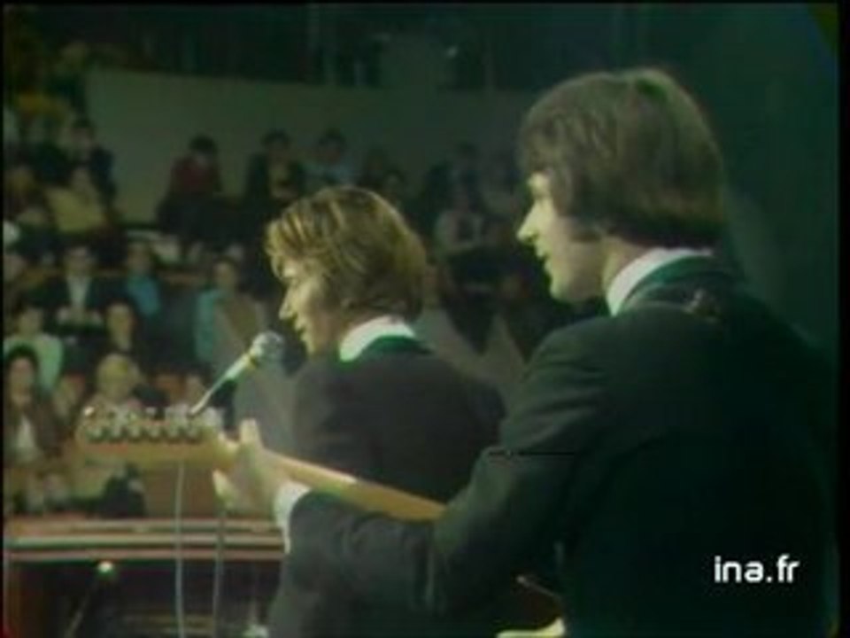 Jacques DUTRONC "Il est cinq heures, Paris s'éveille"