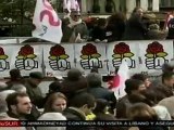 Estudiantes se suman a protestas en Francia, donde preocupa