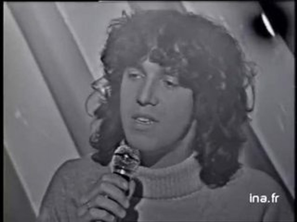 Julien CLERC "ça fait pleurer le Bon Dieu"