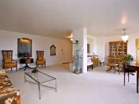 Homes for Sale - 7033 N Kedzie Ave - Chicago, IL 60645 - Col