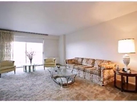 Homes for Sale - 7033 N Kedzie Ave - Chicago, IL 60645 - Col