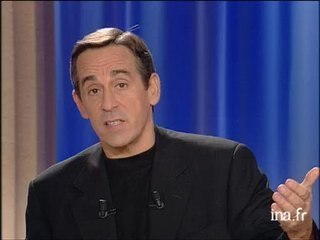 Richard Sovied à propos de l'absence de liberté des télévisions associatives