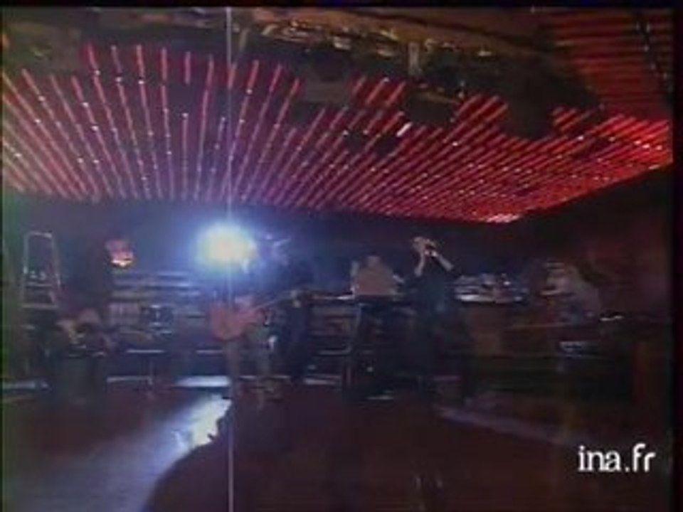 Le groupe Mano Negra joue "Mala vida"