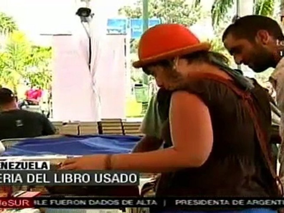 Arrancó Feria de Libros usados; Venezuela