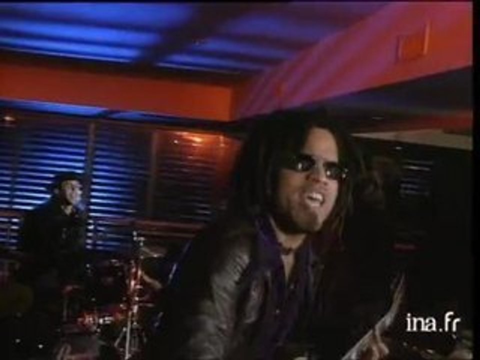 Lenny Kravitz "Let love rule"