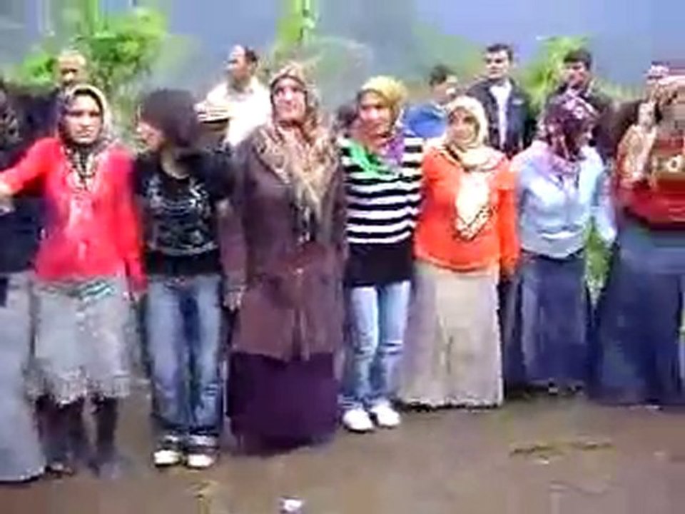 Doymuş Gökçebel mah.Naci Germiç düğün üçtaşköyü-Dik horon