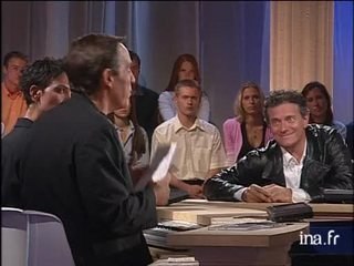 Francis Huster actualité théâtre