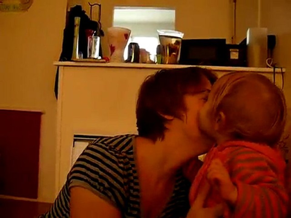 2010 10 18 bisou maman