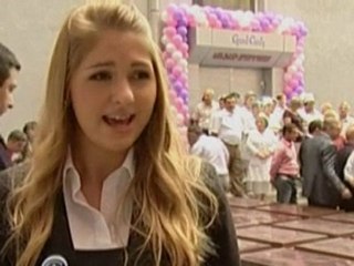 Armenia unveils the world's biggest chocolate bar.