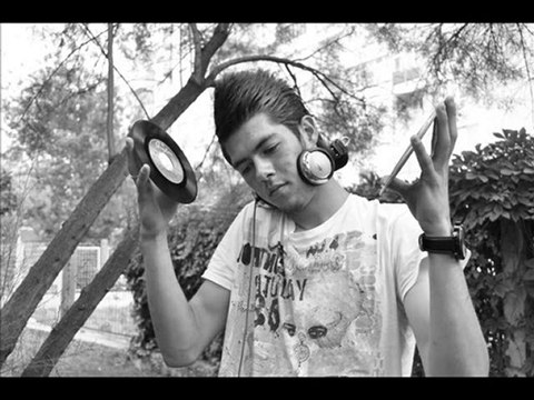 DjZafer SR-Berkay Dejavu 2010 Sinqle