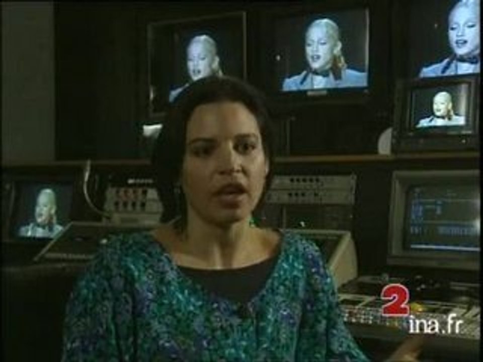 Info ? Intox ? La dent en or de Madonna