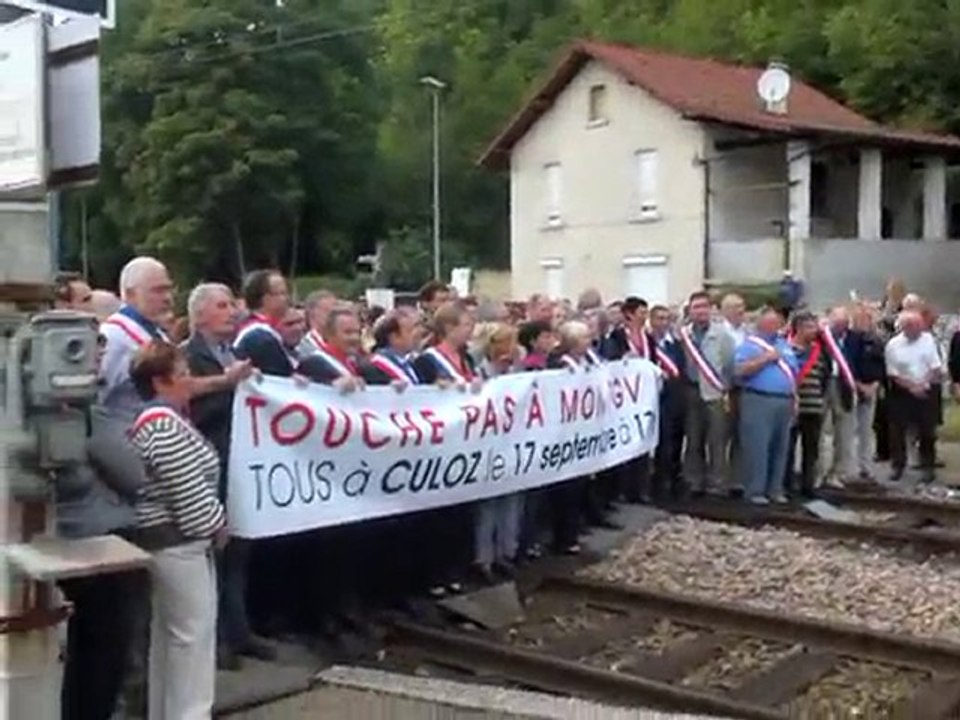Touche pas à mon TGV !