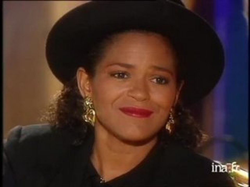 Jocelyne Beroard à propos du groupe Kassav