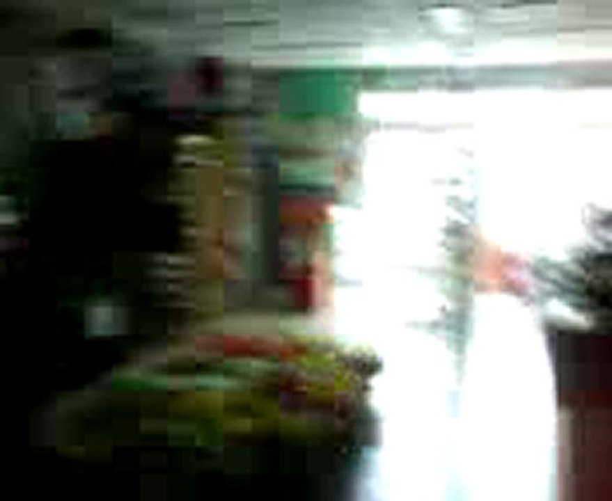 Enfermé dans un magasin chinois2