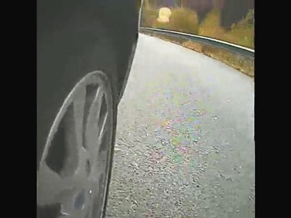 Renault Laguna III  - Châssis 4 Control