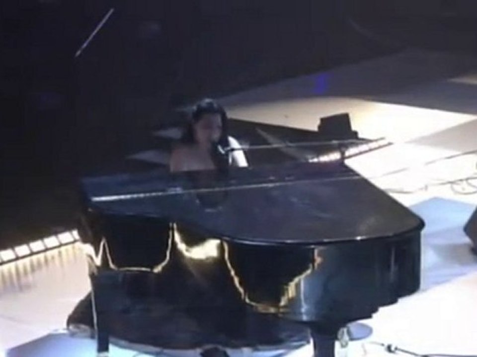 Evanescence - My Immortal ( Live ) HD .