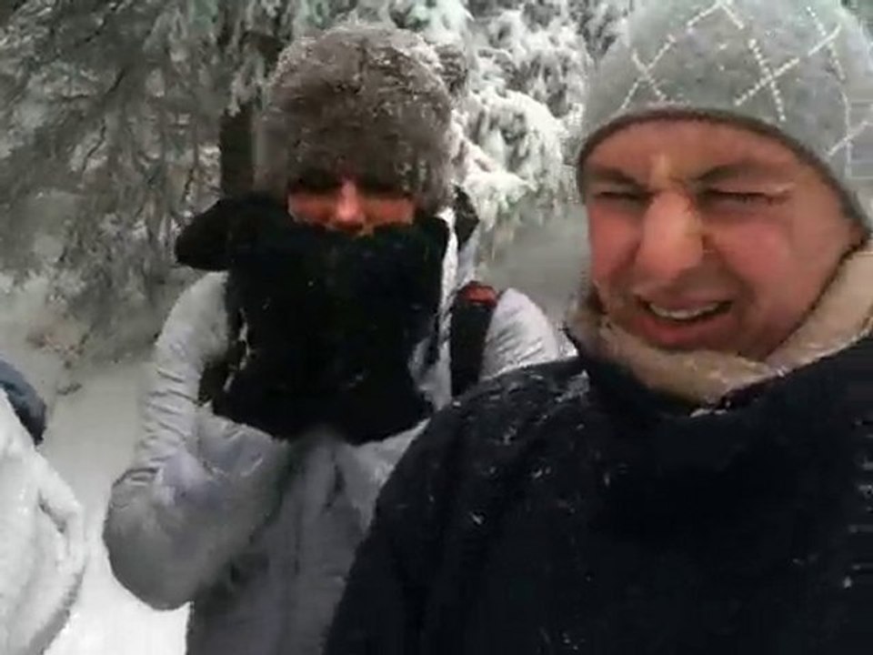 Petite rando sous la neige du massif du Pilat 17/10/2010