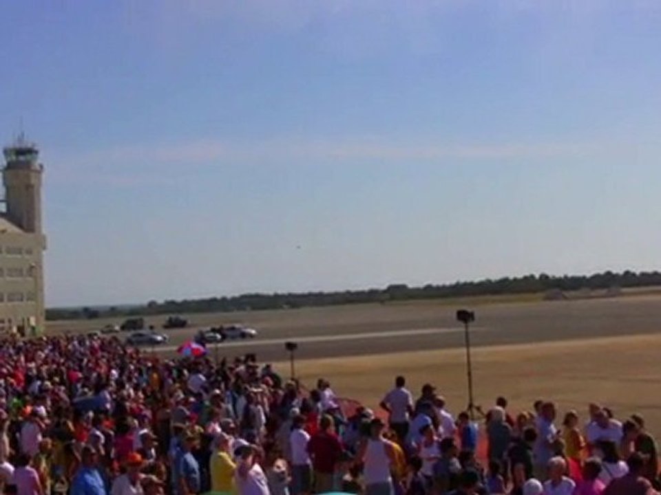 USAF Thunderbirds 2010 Part 3