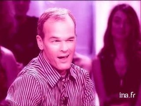 Christine Deviers Joncour chante