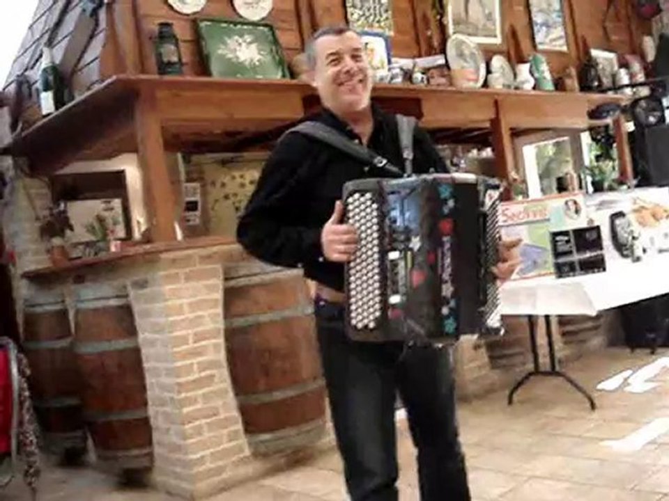 Un p'tit air d'accordéon.