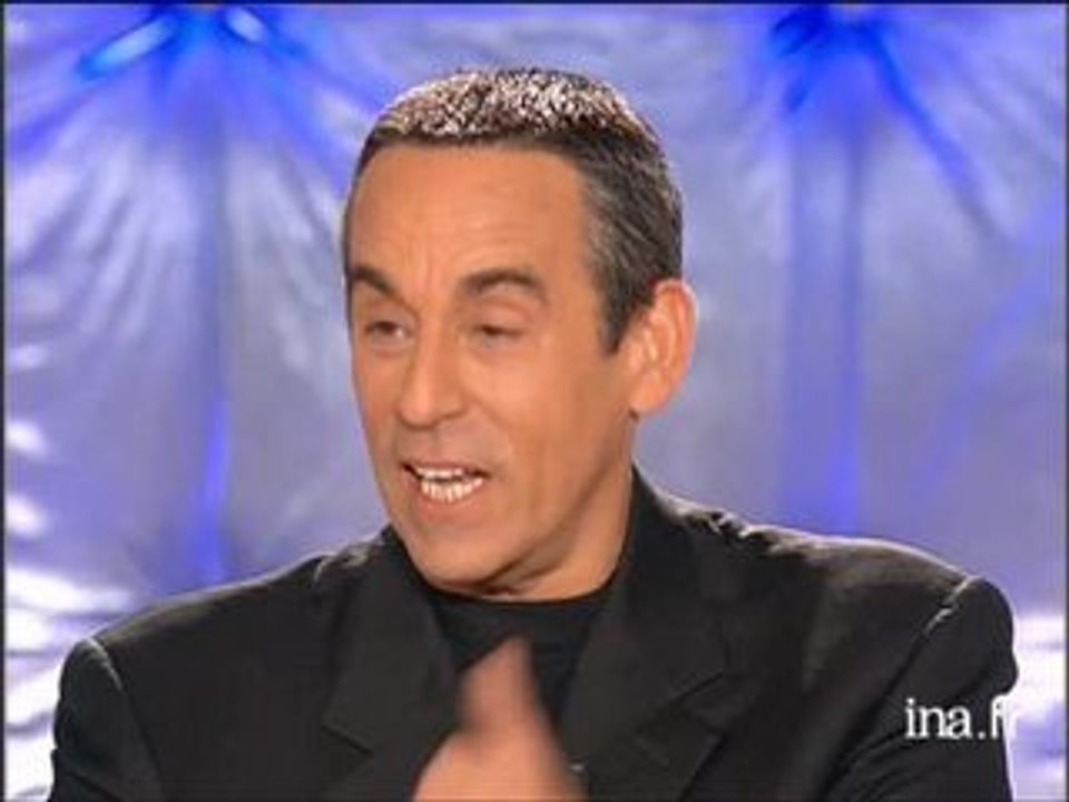 Marina Foïs "Magneto Serge"