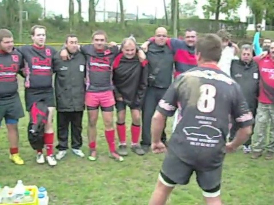 Le Pilou-Pilou repris en chœur par les Maubeugeois