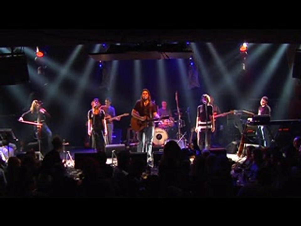 Φίλιππος Πλιάτσικας - Οι Παλιές Αγάπες Πάνε Στον Παράδεισο