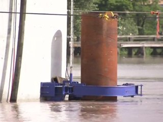 Pont Bacalan-Bastide : ilots et embase