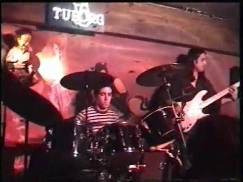 Kedi Bar - Golden Shot - Sweet Home Alabama Cover