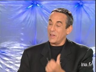 Gérard Darmon : magnéto, Serge