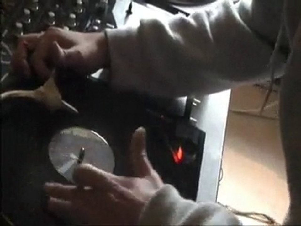 scratch précision dj loco