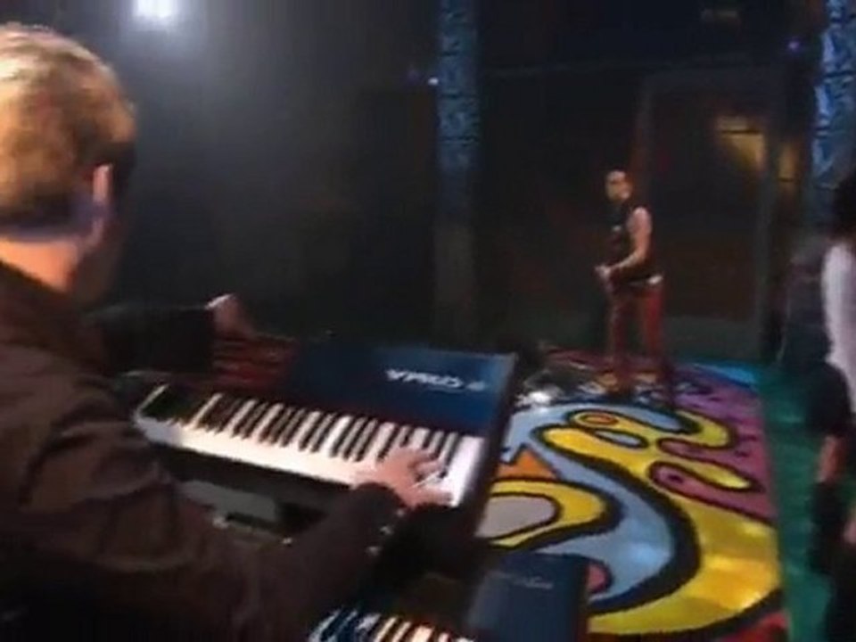 Lezbiyen Olabilirler ama Sesleri Güzel