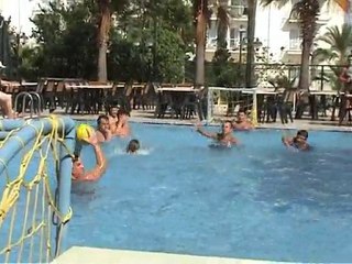 Юрченко Анатолий - Облака в реке