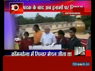 Modi felicitates Lajja Goswami