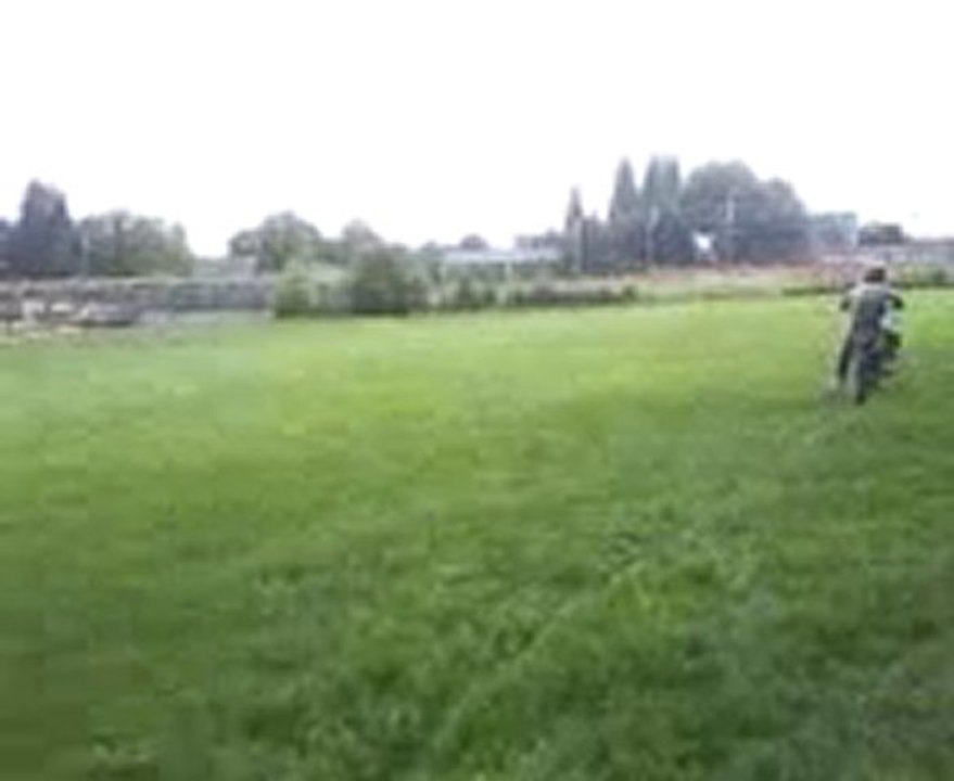 moto moi gui yasine